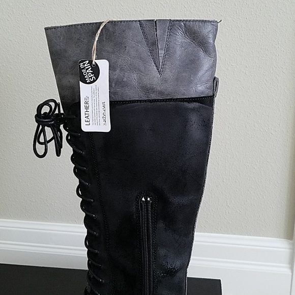 SixtySeven Leather Tuxedo Boots - Picture 7 of 7